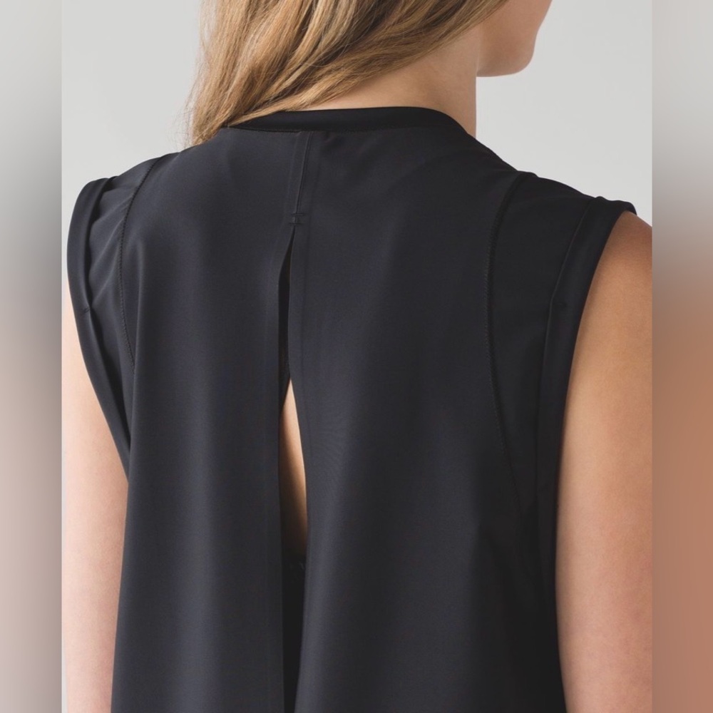 Lululemon After Waves Dress
Black
Size 8 - Picture 5 of 9